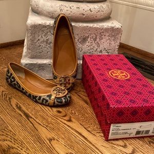 Tory Burch AADEN BALLET-LEOPARD SZ 7
